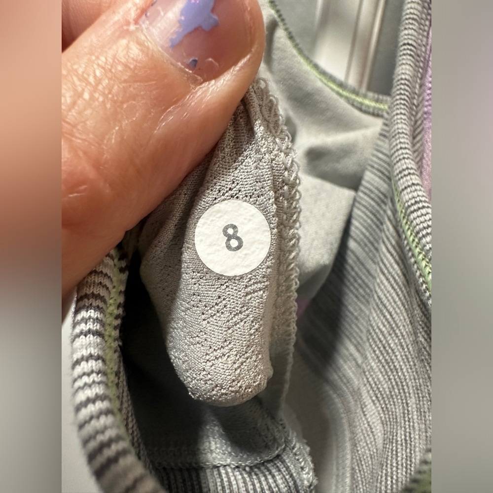 ⭐️SOLD⭐️Lululemon No Limits Tank Top Light Purple Wee Stripe White - Picture 7 of 7